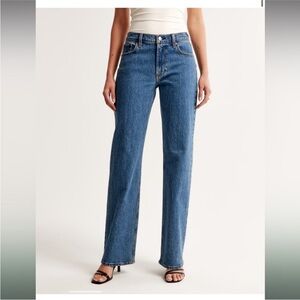 NWT Abercrombie & Fitch The Baggy Low Rise Jeans